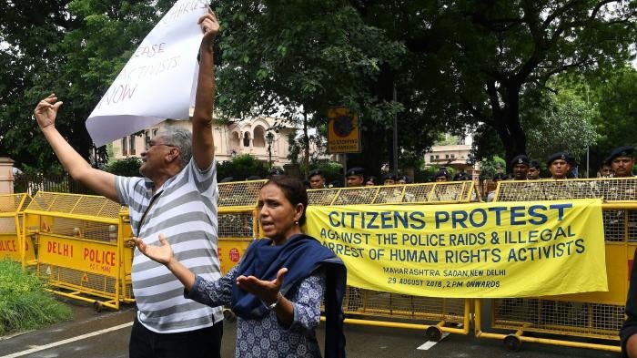  Indian Dalit rights activists protest against the police raid and illegal arrest of human right activists under the Unlawful Activities Prevention Act (UAPA) during a protest in New Delhi, August 29, 2018. 