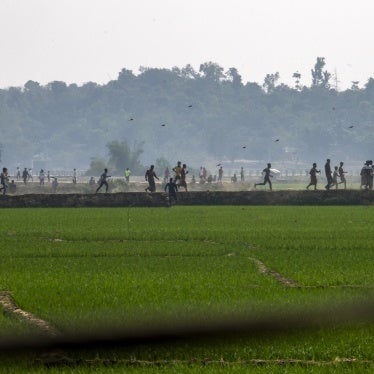 Villagers flee fighting between Myanmar security forces and the Arakan Army near the Bangladesh-Myanmar border in Cox's Bazar district, Bangladesh, February 6, 2024.